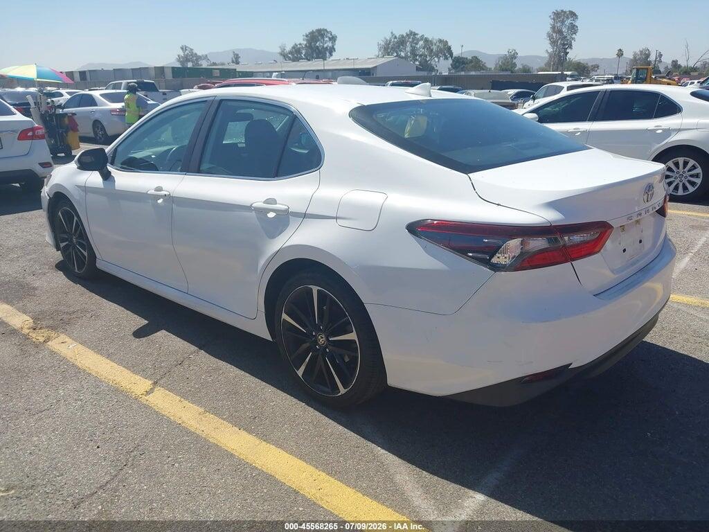 4T1C11AK3NU655491 2022 TOYOTA CAMRY photo no. 3