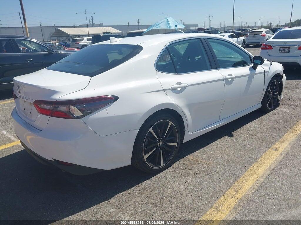 4T1C11AK3NU655491 2022 TOYOTA CAMRY photo no. 4