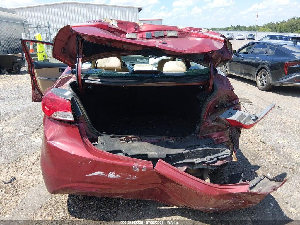 5NPDH4AE8DH309753 2013 HYUNDAI ELANTRA photo no. 6