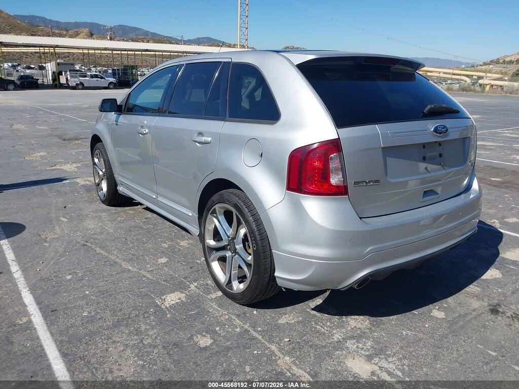 2FMDK4AK0BBB44468 2011 FORD EDGE photo no. 3