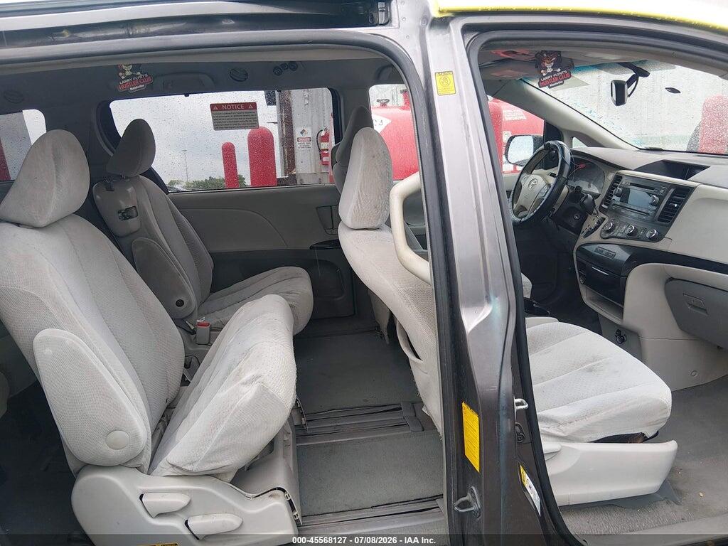 5TDKK3DC3BS036919 2011 TOYOTA SIENNA photo no. 8