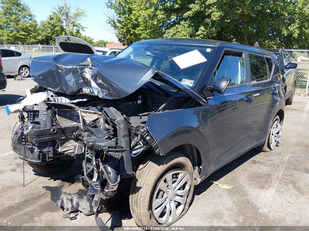 KNDJ23AU6L7094415 2020 KIA SOUL photo no. 2
