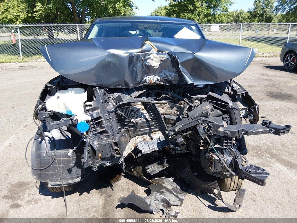 KNDJ23AU6L7094415 2020 KIA SOUL photo no. 6