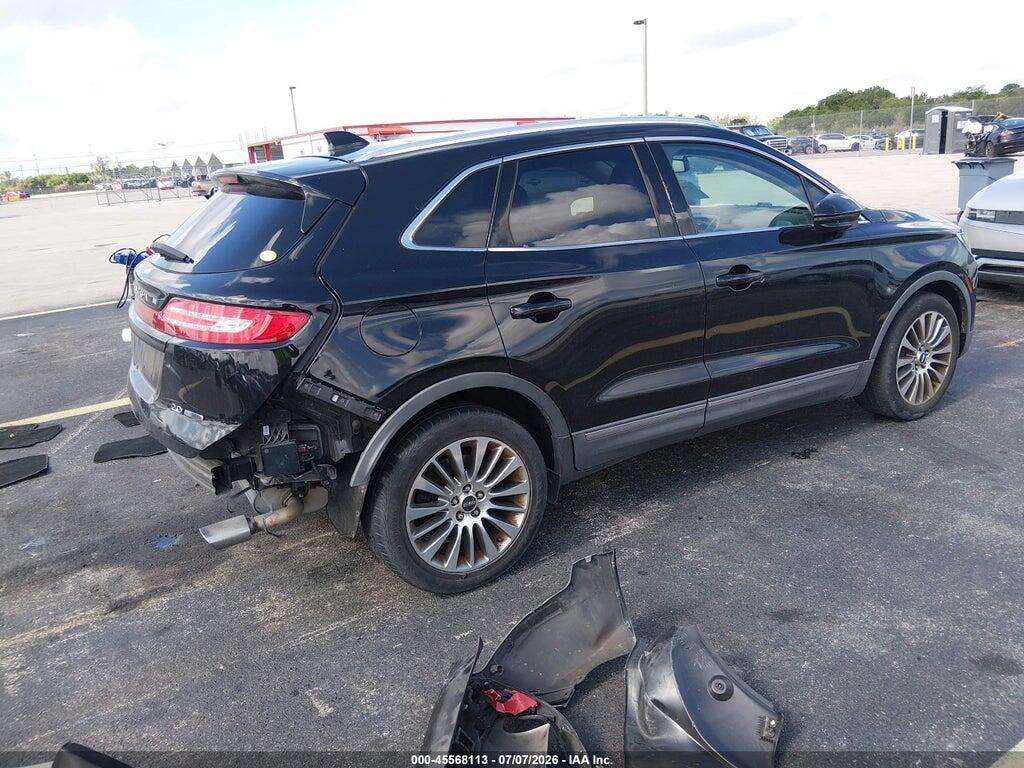 5LMCJ3C95GUJ00645 2016 LINCOLN MKC photo no. 4