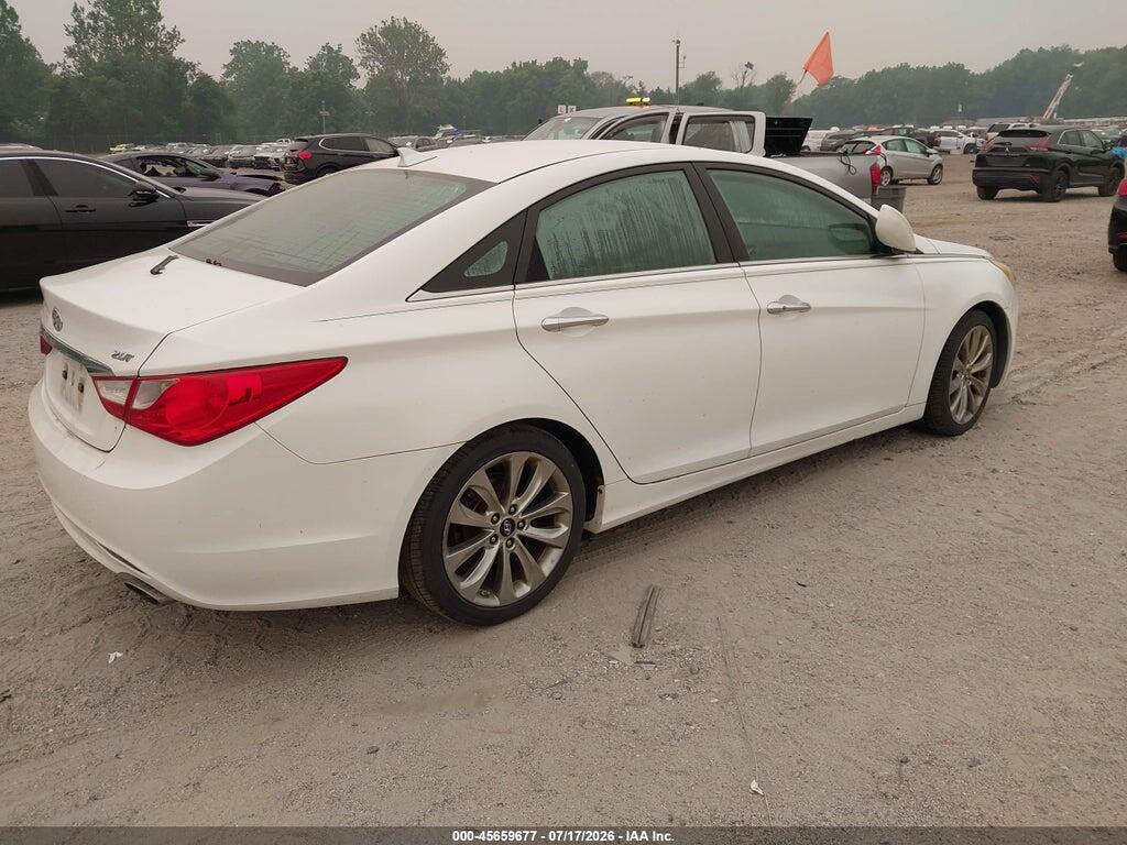 5NPEC4AB9CH449611 2012 HYUNDAI SONATA photo no. 4