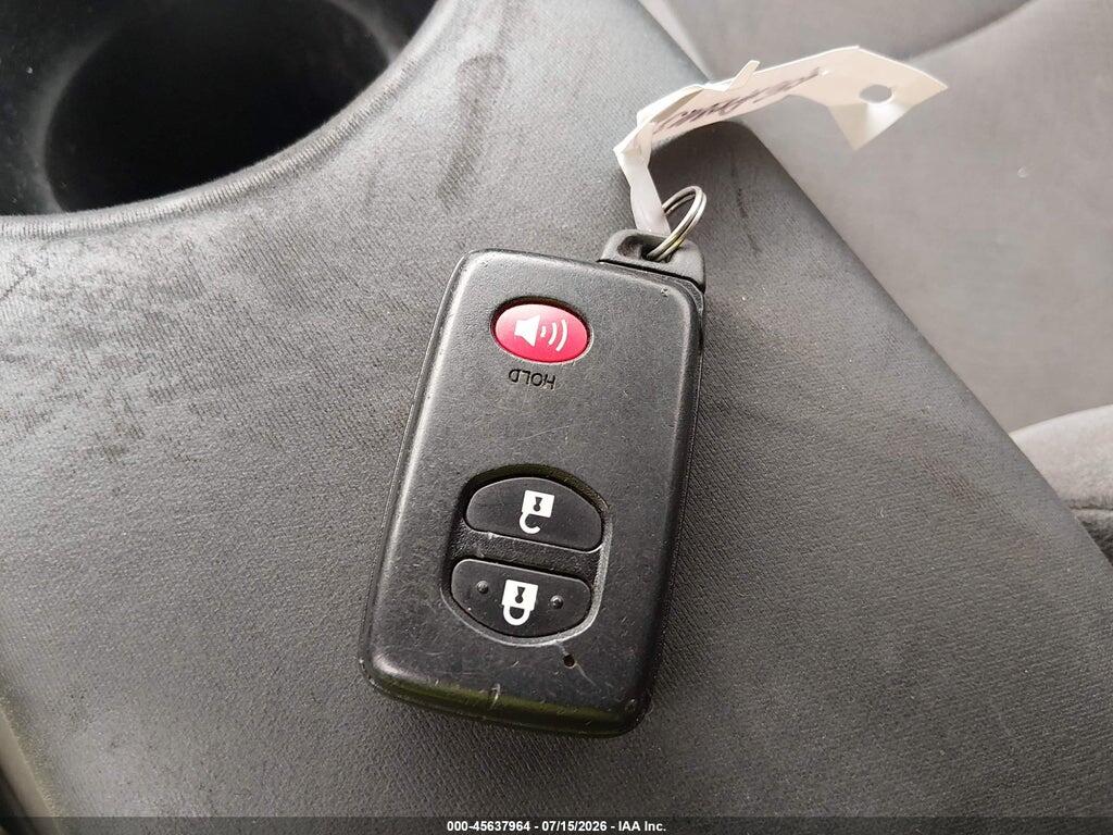 JTDKN3DU3F1973112 2015 TOYOTA PRIUS photo no. 11