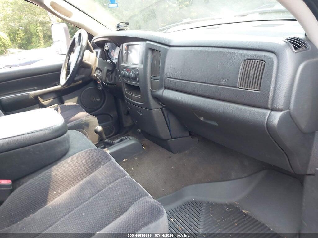 3D7LS38CX5G851075 2005 DODGE RAM 3500 photo no. 5