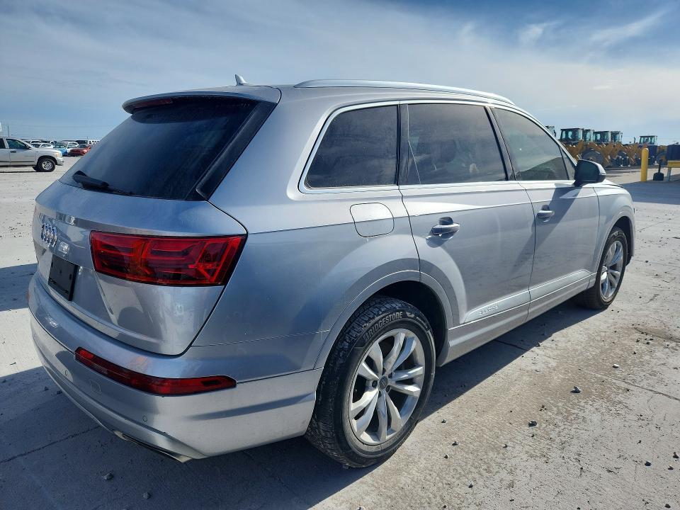 2019 AUDI Q7 PREMIUM — Фото 3 из 12