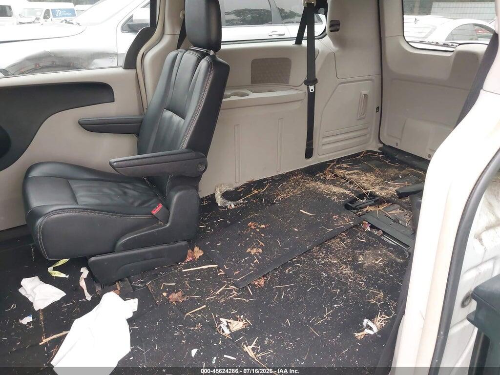 2C4RC1BG2ER446596 2014 CHRYSLER TOWN & COUNTRY photo no. 8