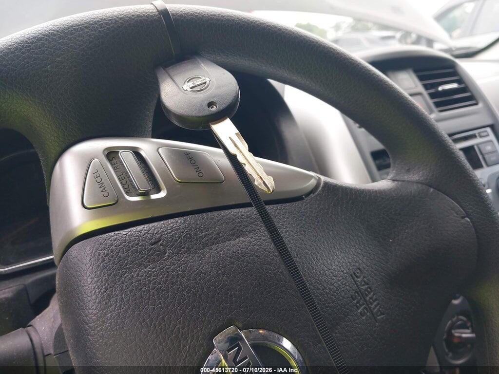 3N1CN7AP1JL842842 2018 NISSAN VERSA photo no. 11