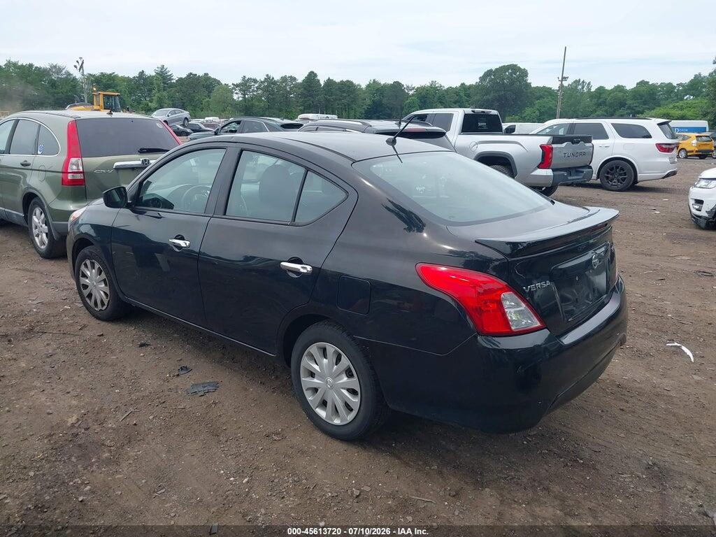 3N1CN7AP1JL842842 2018 NISSAN VERSA photo no. 3