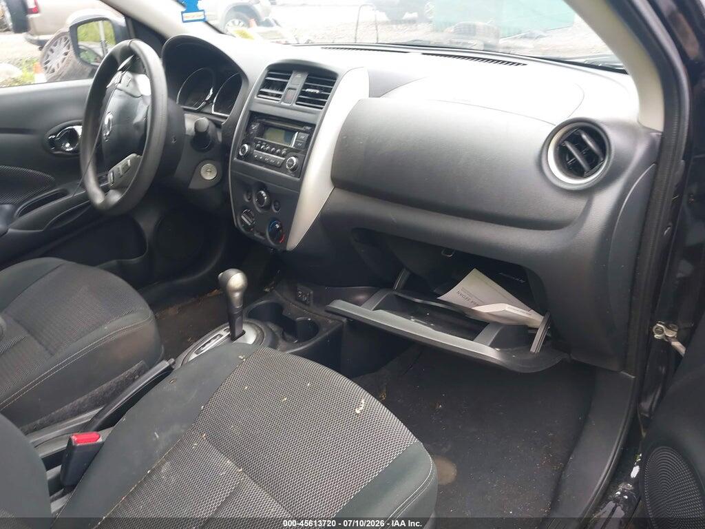 3N1CN7AP1JL842842 2018 NISSAN VERSA photo no. 5