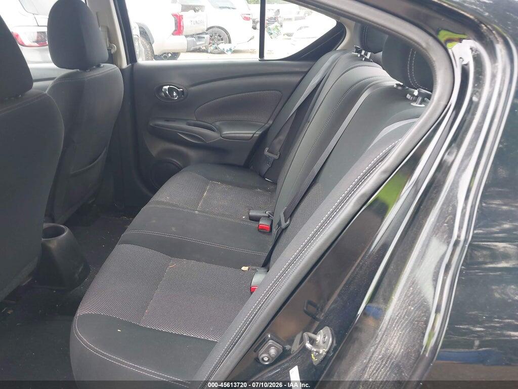 3N1CN7AP1JL842842 2018 NISSAN VERSA photo no. 8