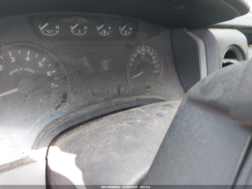 1FTMF1EM0BKD82832 2011 FORD F-150 photo no. 7