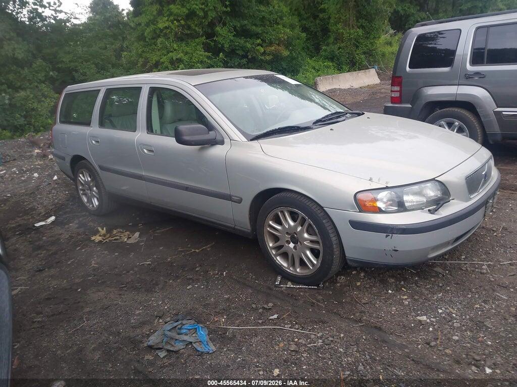 YV1SW53D212101463 2001 VOLVO V70 photo no. 1