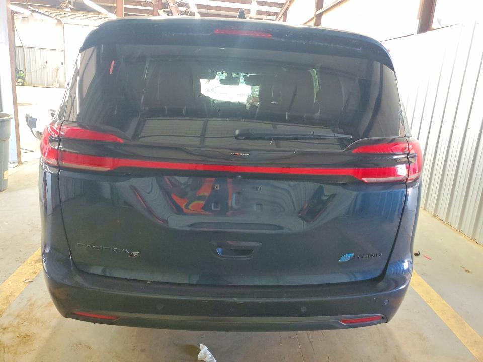 2024 CHRYSLER PACIFICA HYBRID SELECT — Фото 6 из 12