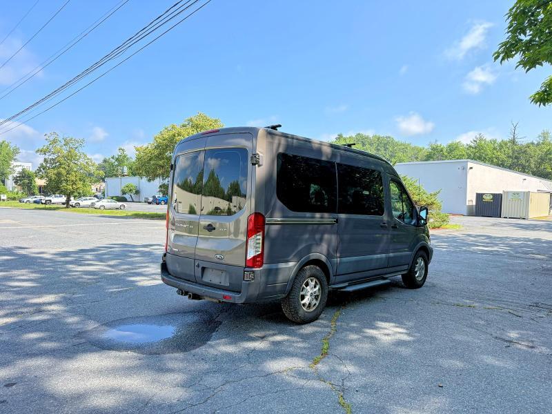 2015 FORD TRANSIT T-150 — Фото 4 из 10