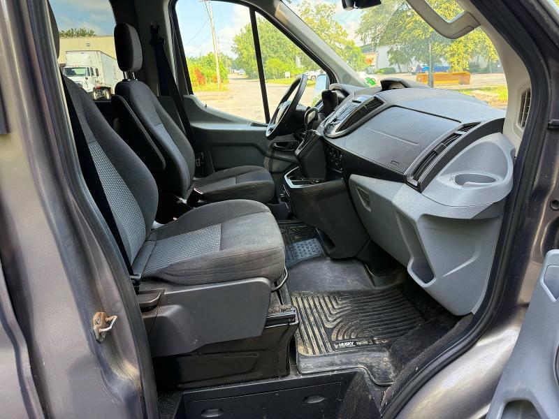 2015 FORD TRANSIT T-150 — Фото 5 из 10
