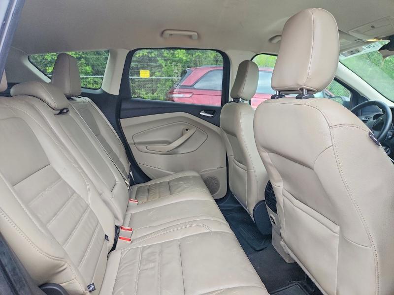 1FMCU9HD3JUA44061 2018 FORD ESCAPE photo no. 11