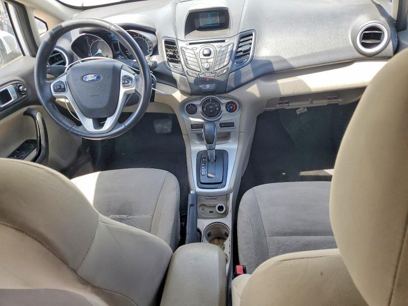 2015 FORD FIESTA SE — Фото 8 из 12