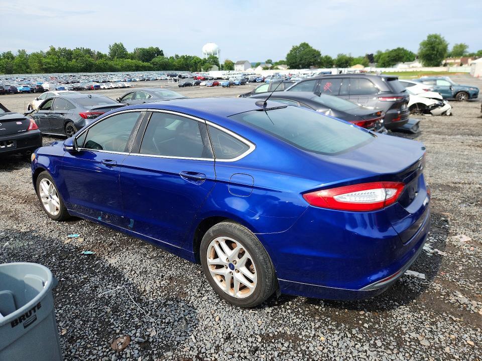 2016 FORD FUSION SE — Фото 2 из 12