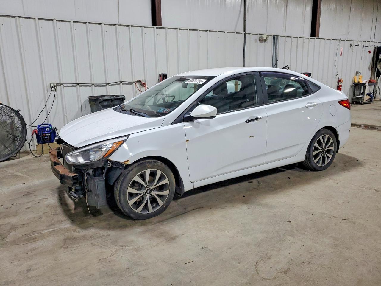 KMHCT4AE8HU253931 2017 HYUNDAI ACCENT photo no. 1