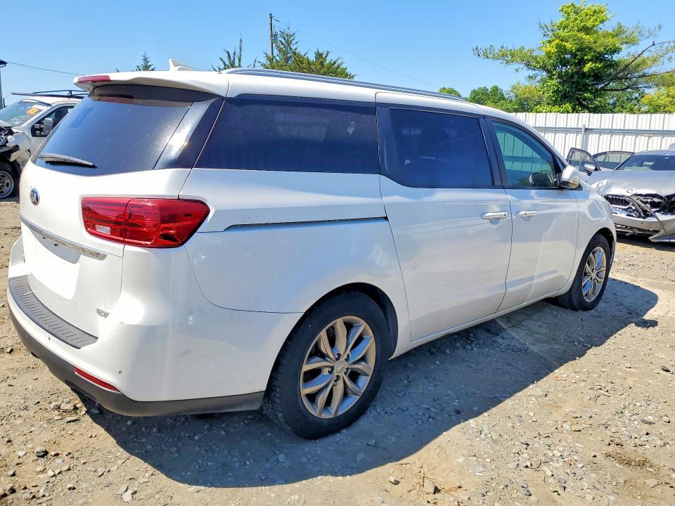 2020 KIA SEDONA EX — Фото 3 из 13