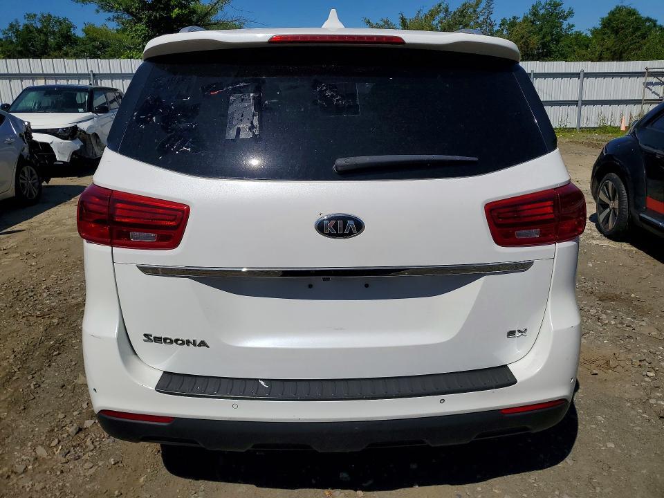 2020 KIA SEDONA EX — Фото 6 из 13