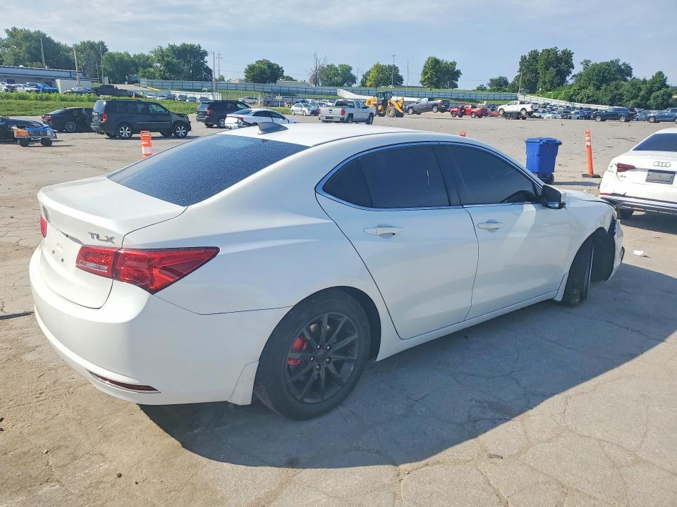 2018 ACURA TLX — Фото 3 из 12