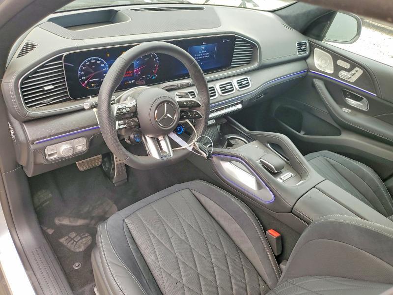 2026 MERCEDES-BENZ GLS 63 AMG 4MATIC — Фото 8 из 13