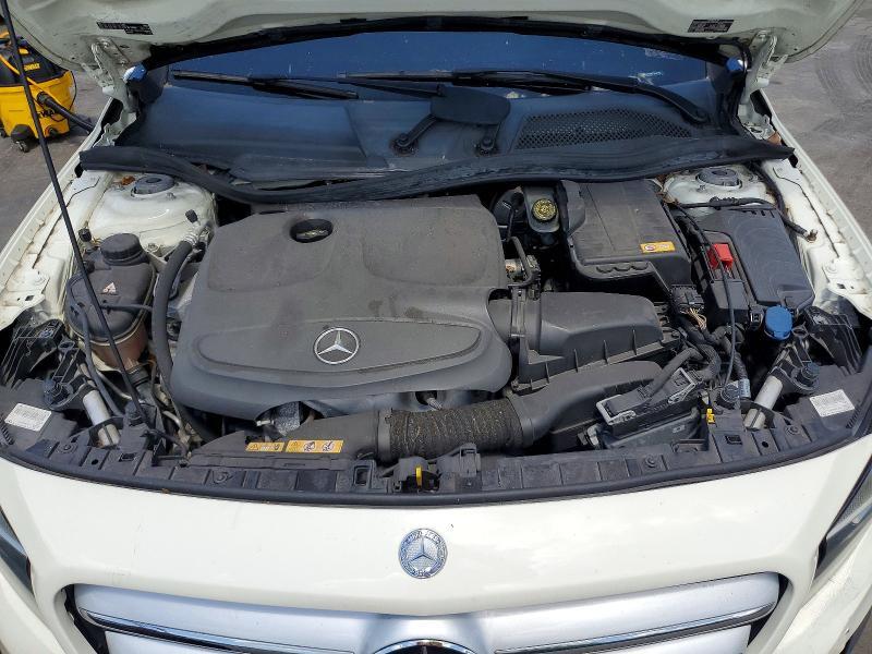 WDCTG4GB2FJ148140 2015 MERCEDES-BENZ GLA photo no. 12