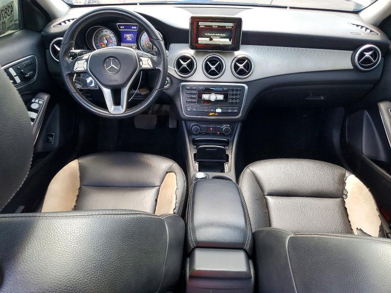 WDCTG4GB2FJ148140 2015 MERCEDES-BENZ GLA photo no. 8
