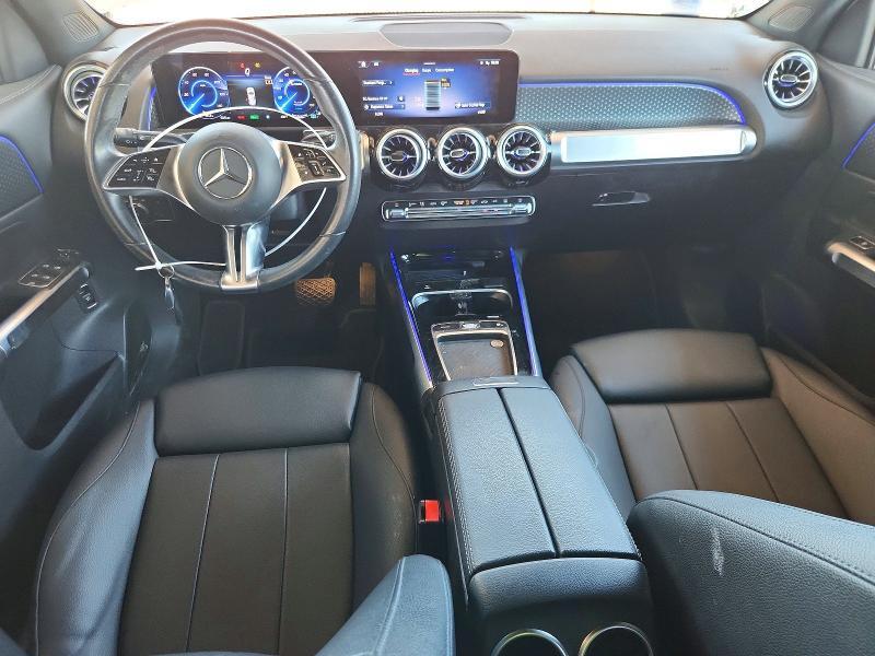 2024 MERCEDES-BENZ EQB 250+ — Фото 8 из 13