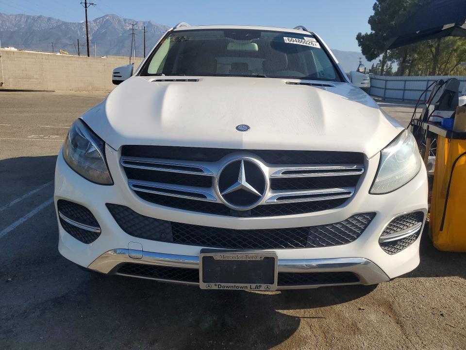 2016 MERCEDES-BENZ GLE 350 — Фото 5 из 12