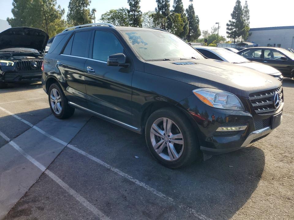 2015 MERCEDES-BENZ ML 350 — Фото 4 из 13