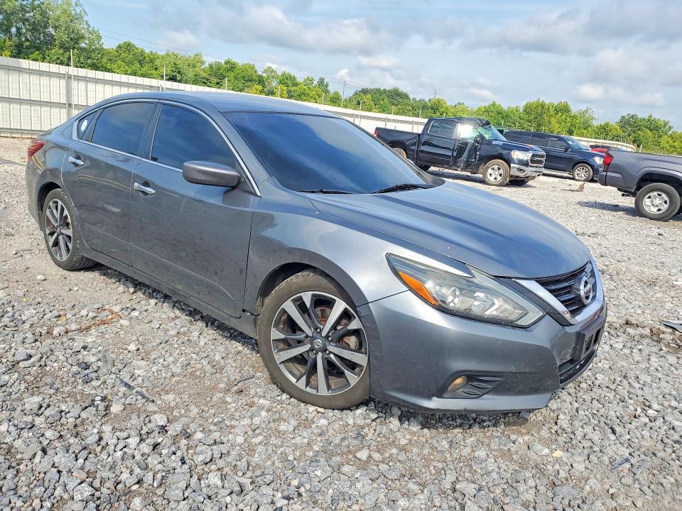 1N4AL3AP0HC187149 2017 NISSAN ALTIMA photo no. 4