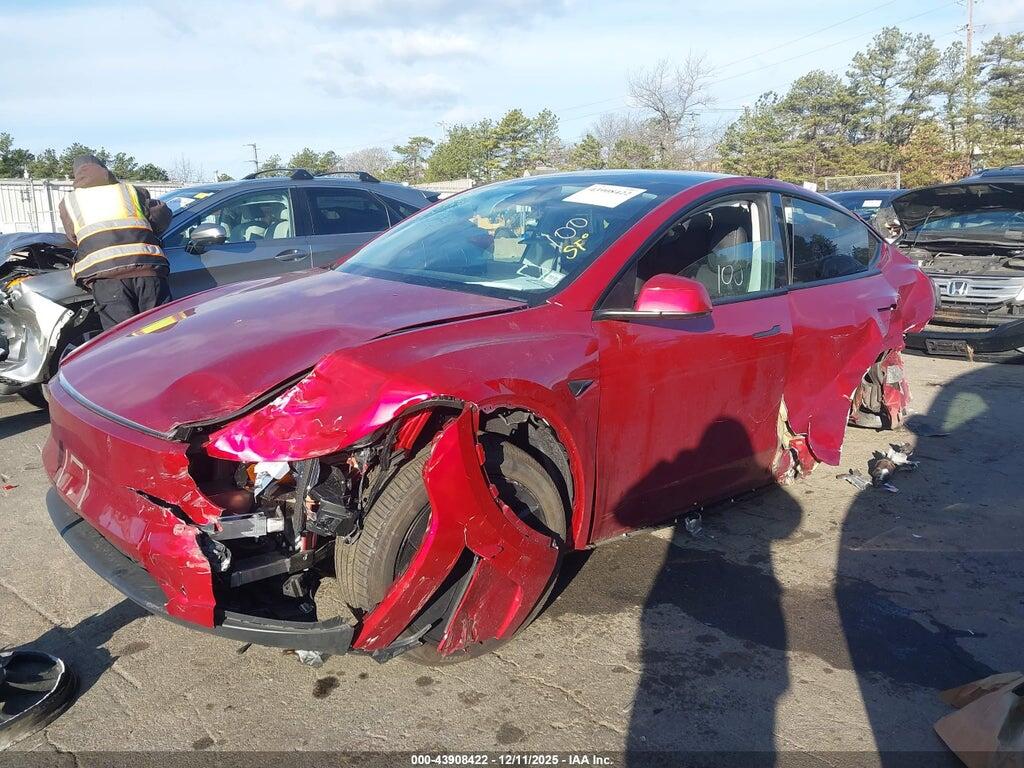 7SAYGDEE6TA380106 2026 TESLA MODEL Y photo no. 2