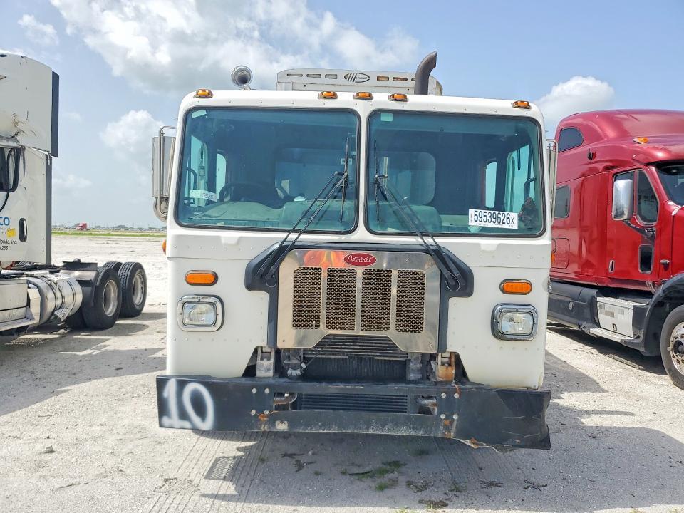 2019 PETERBILT 520 REFUSE TRUCK — Фото 5 из 12