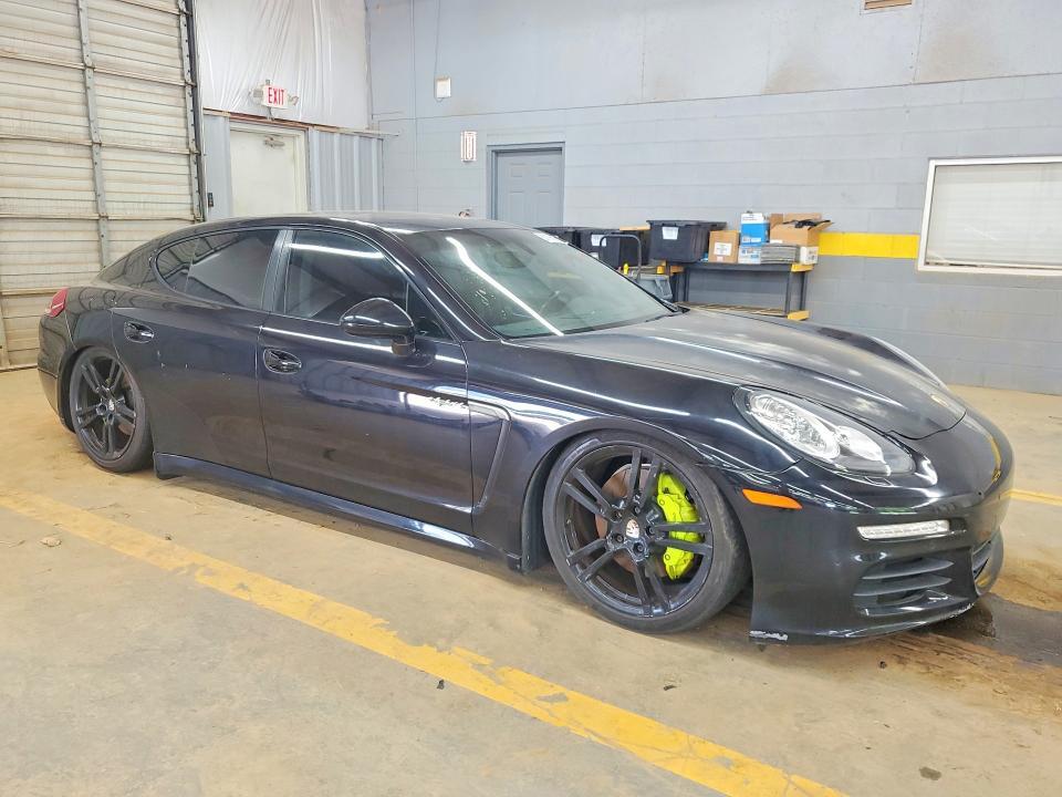 WP0AD2A77GL040584 2016 PORSCHE PANAMERA photo no. 4