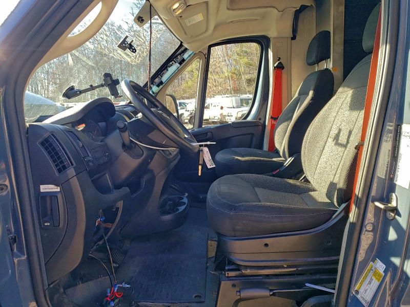 2020 RAM PROMASTER 3500 CARGO — Фото 7 из 13