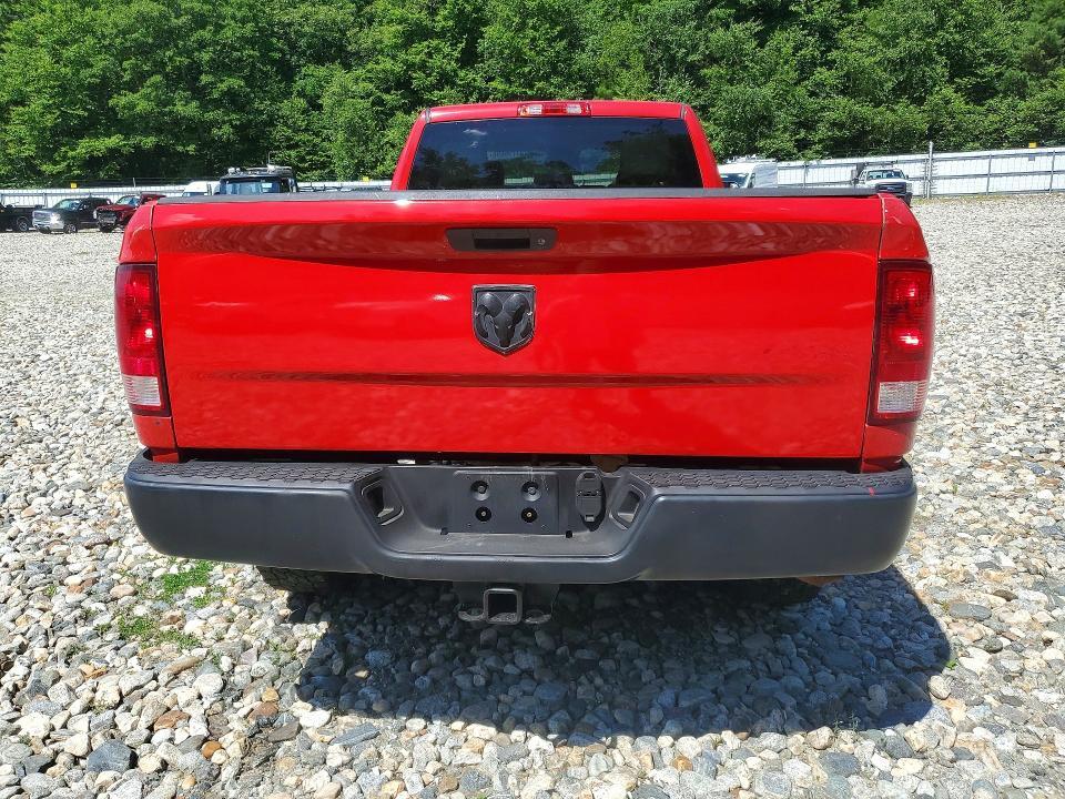 2016 RAM 3500 ST — Фото 6 из 13