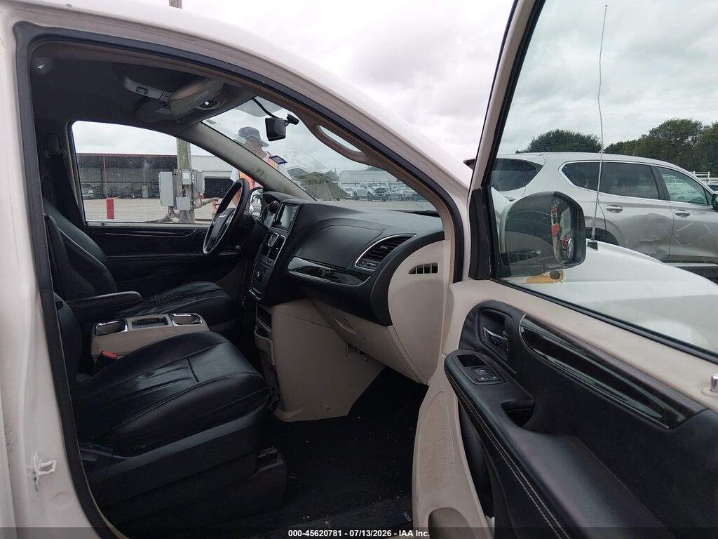 2C4RC1BG7ER156421 2014 CHRYSLER TOWN & COUNTRY photo no. 5