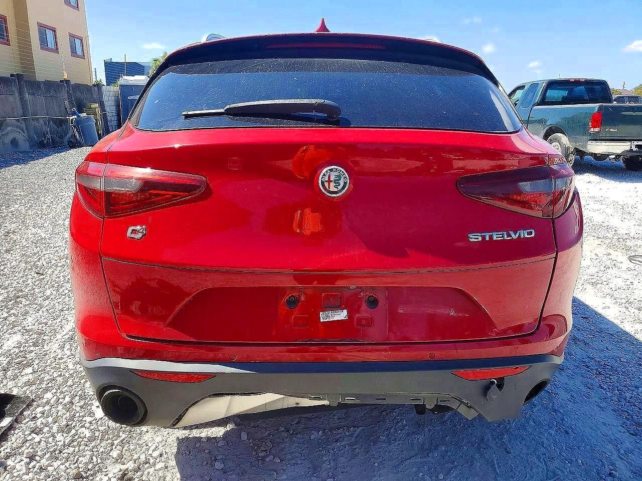 2018 ALFA ROMEO STELVIO — Фото 6 из 14
