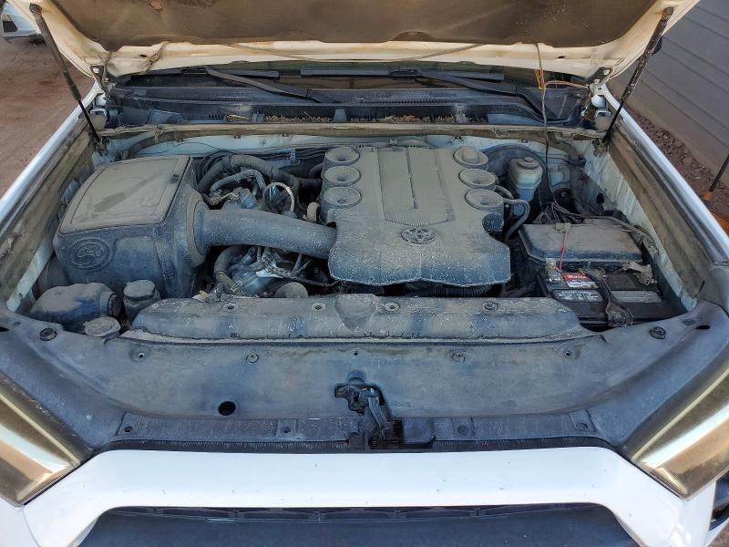 2018 TOYOTA 4RUNNER SR5 — Фото 12 из 13