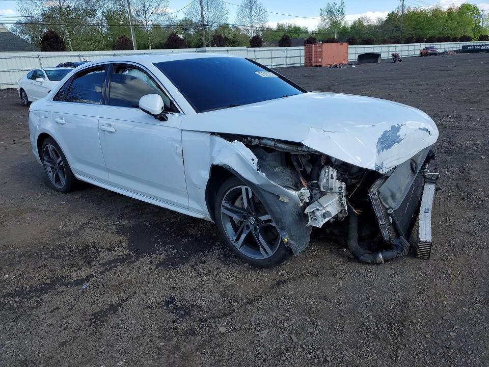 2018 AUDI A4 PREMIUM PLUS — Фото 4 из 13