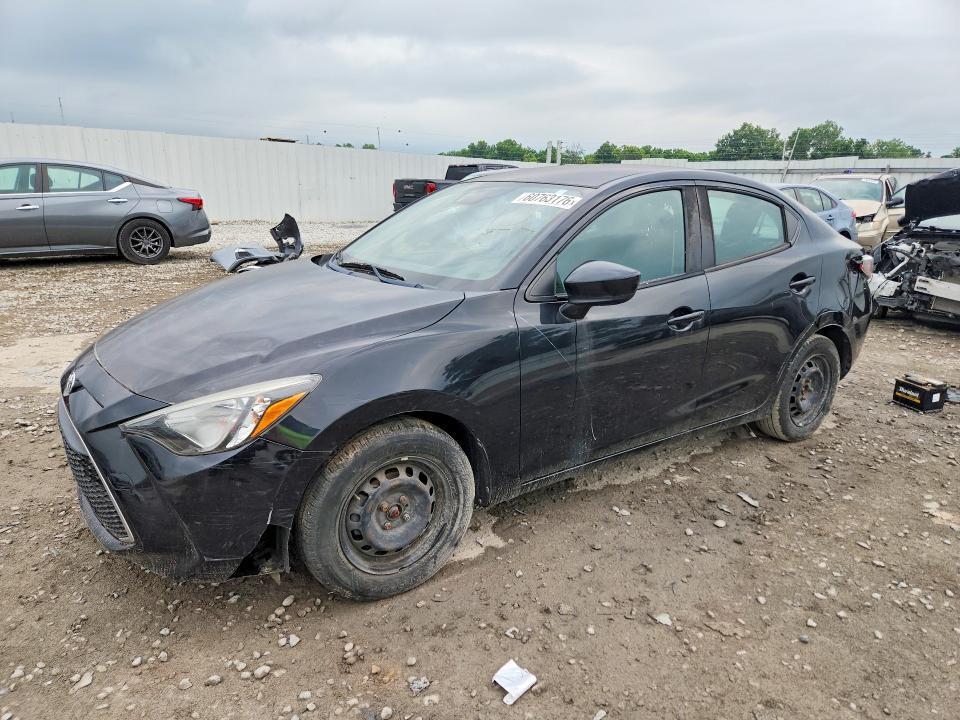 2019 TOYOTA YARIS L
