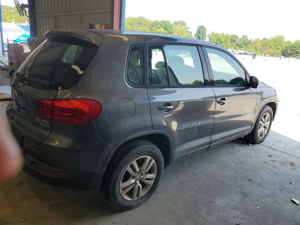 WVGBV3AX1EW605250 2014 VOLKSWAGEN TIGUAN photo no. 3