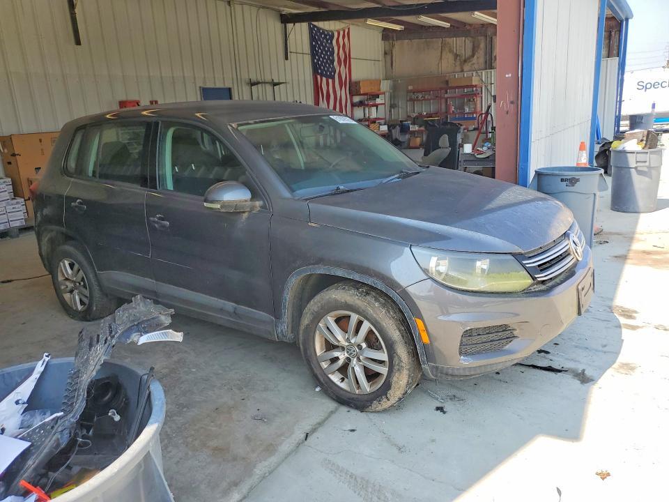 WVGBV3AX1EW605250 2014 VOLKSWAGEN TIGUAN photo no. 4