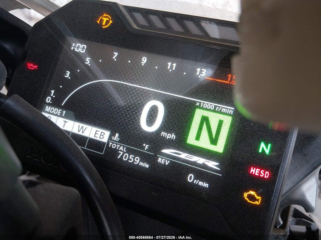 JH2SC771XTK900458 2026 HONDA CBR1000 photo no. 7