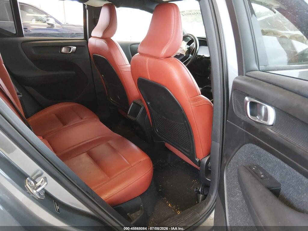 YV4162UK9K2116277 2019 VOLVO XC40 photo no. 8